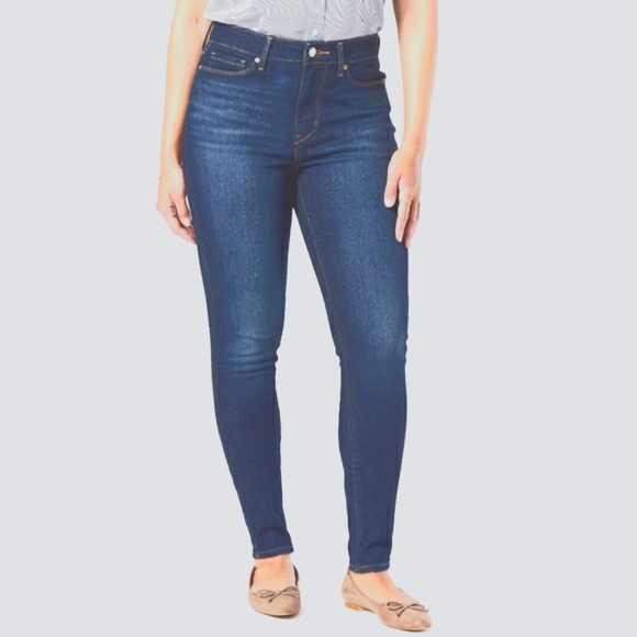 Signature by Levi Strauss Denim - Signature by Levi Strauss Women's High Rise Skinny Jeans.
